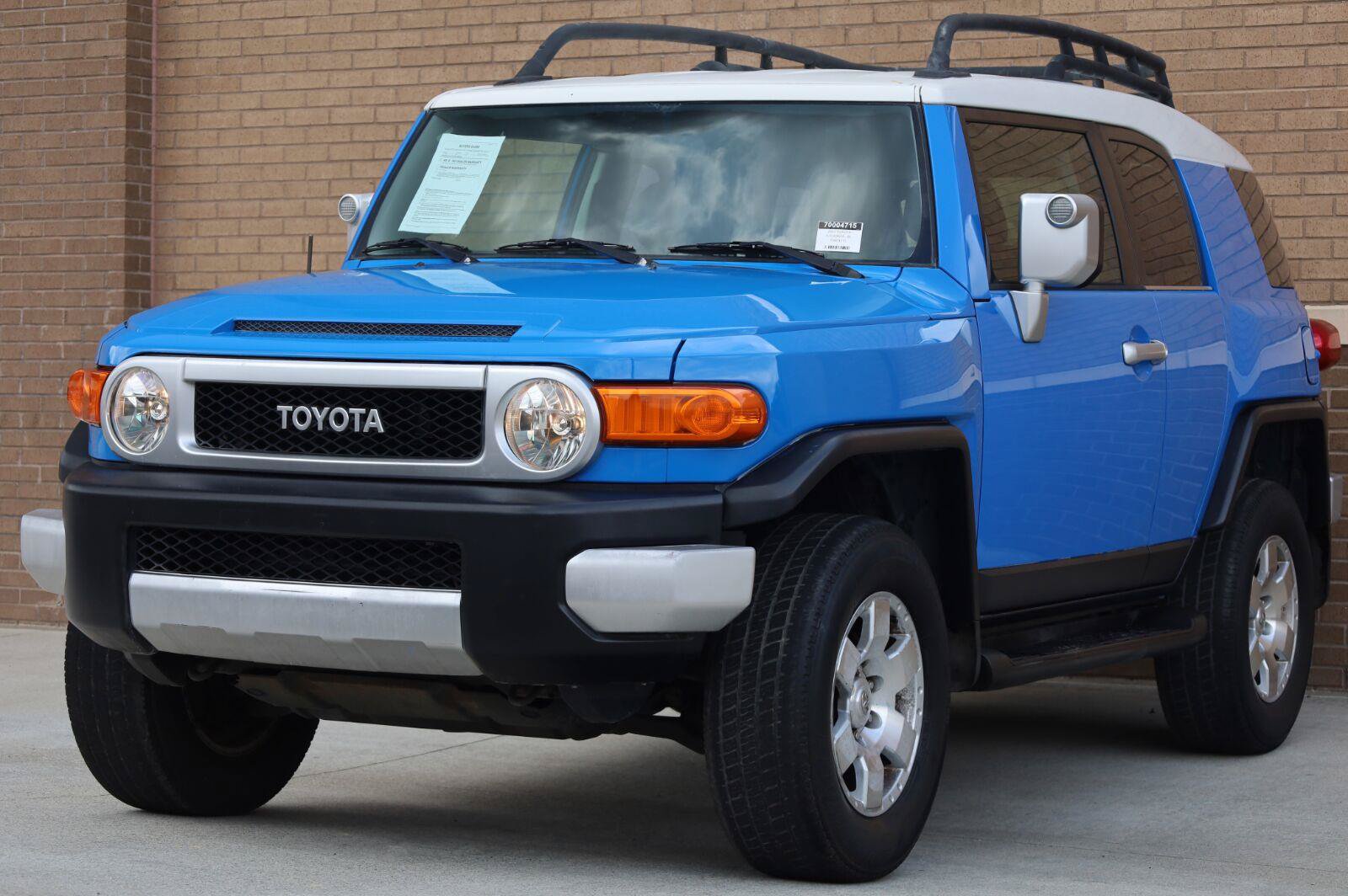 Used 2007 Toyota FJ Cruiser 2WD image 5