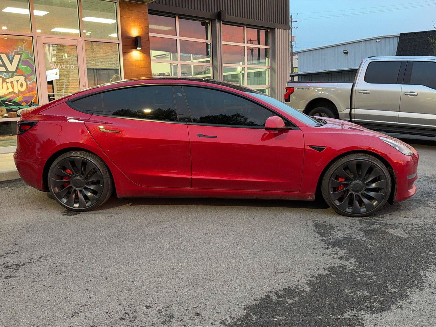 Used 2022 Tesla Model 3 Performance AWD/4WD image 9