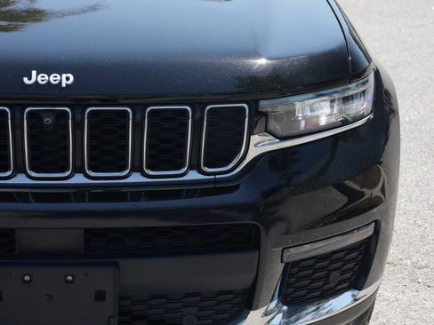 Used 2024 Jeep Grand Cherokee L Limited w/ Luxury Tech Group II image 21