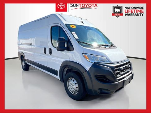 Used 2023 RAM ProMaster 2500 image 1