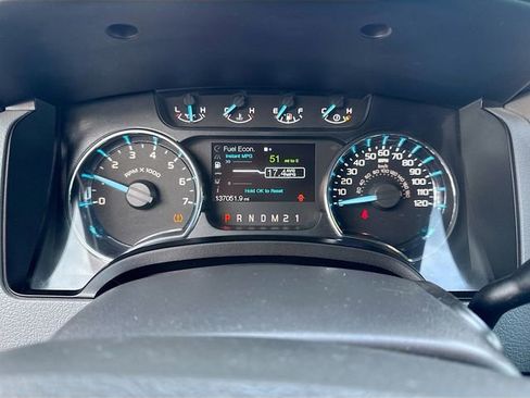 Used 2011 Ford F150 XLT w/ XLT Convenience Pkg image 10