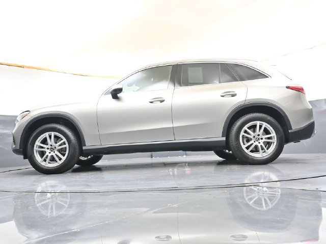 Used 2023 Mercedes-Benz GLC 300 4MATIC image 31