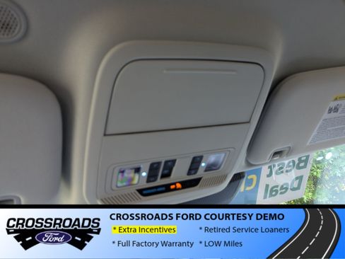 New 2026 Ford Explorer Active w/ Active Comfort Package AWD/4WD image 24