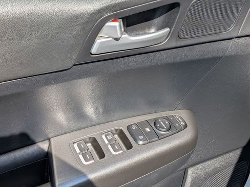 Used 2022 Kia Sportage LX w/ LX AWD Value Edition Package image 11