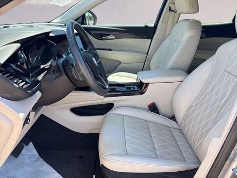 Used 2023 Buick Envision Avenir FWD image 9