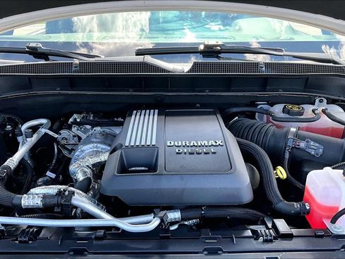 Used 2021 Chevrolet Tahoe RST w/ Rear Media and Nav Package AWD/4WD image 10