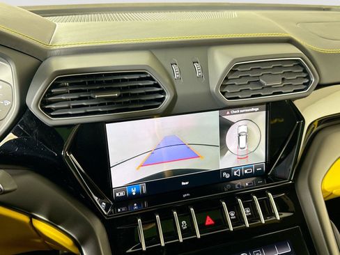Used 2024 Lamborghini Urus S AWD/4WD image 20