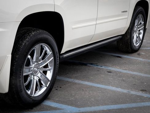 Used 2015 Chevrolet Tahoe LTZ image 32