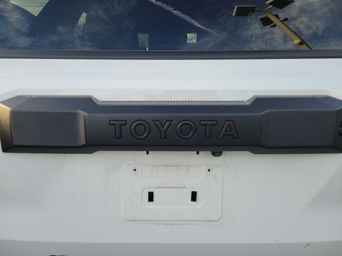 Used 2025 Toyota 4Runner SR5 image 20