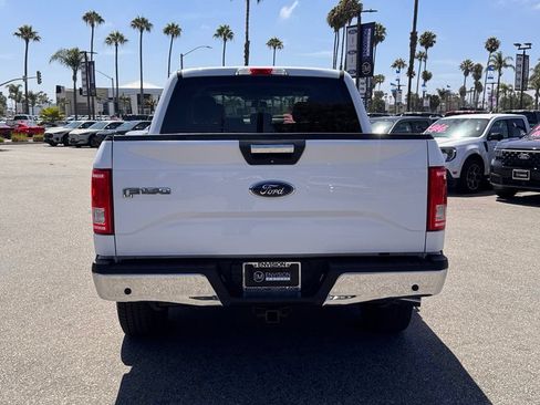 Used 2015 Ford F150 XLT w/ Equipment Group 301A Mid AWD/4WD image 11