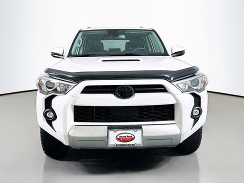 Certified 2023 Toyota 4Runner TRD Off-Road Premium AWD/4WD image 2