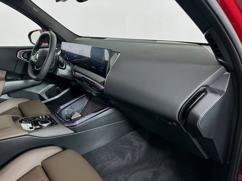 Used 2025 BMW X3 xDrive30i w/ Premium Package image 28