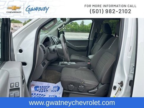 Used 2014 Nissan Frontier Desert Runner RWD image 19