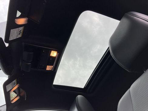 Used 2022 Toyota Tacoma Limited w/ Nightshade Package image 25