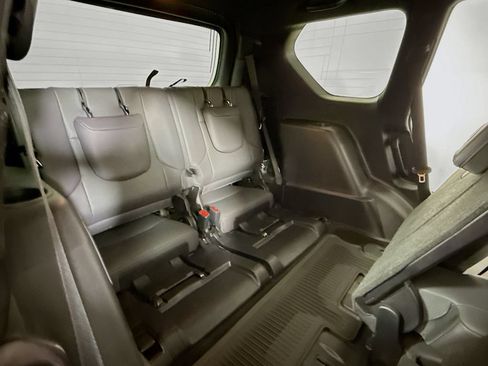 Used 2022 Lexus GX 460 w/ Black Line Special Edition AWD/4WD image 27