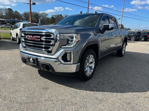 Used 2021 GMC Sierra 1500 SLT image 10
