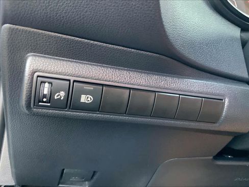 Used 2024 Toyota Corolla LE FWD image 33