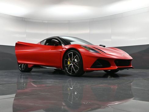 New 2025 Lotus Emira image 34