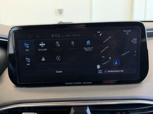 Used 2022 Hyundai Santa Fe SEL w/ Convenience + Premium Package AWD/4WD image 16