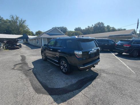 Used 2017 Toyota 4Runner Limited RWD image 3