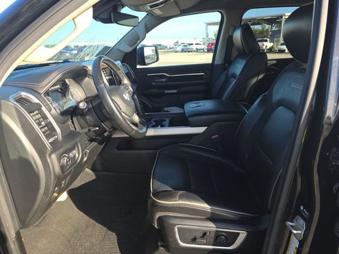 Used 2022 RAM 1500 Laramie RWD image 8