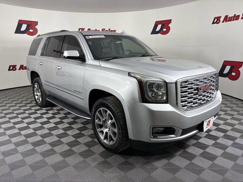 Used 2018 GMC Yukon Denali image 8