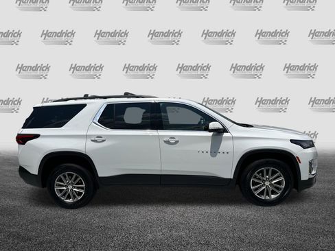 Used 2023 Chevrolet Traverse LT FWD image 11
