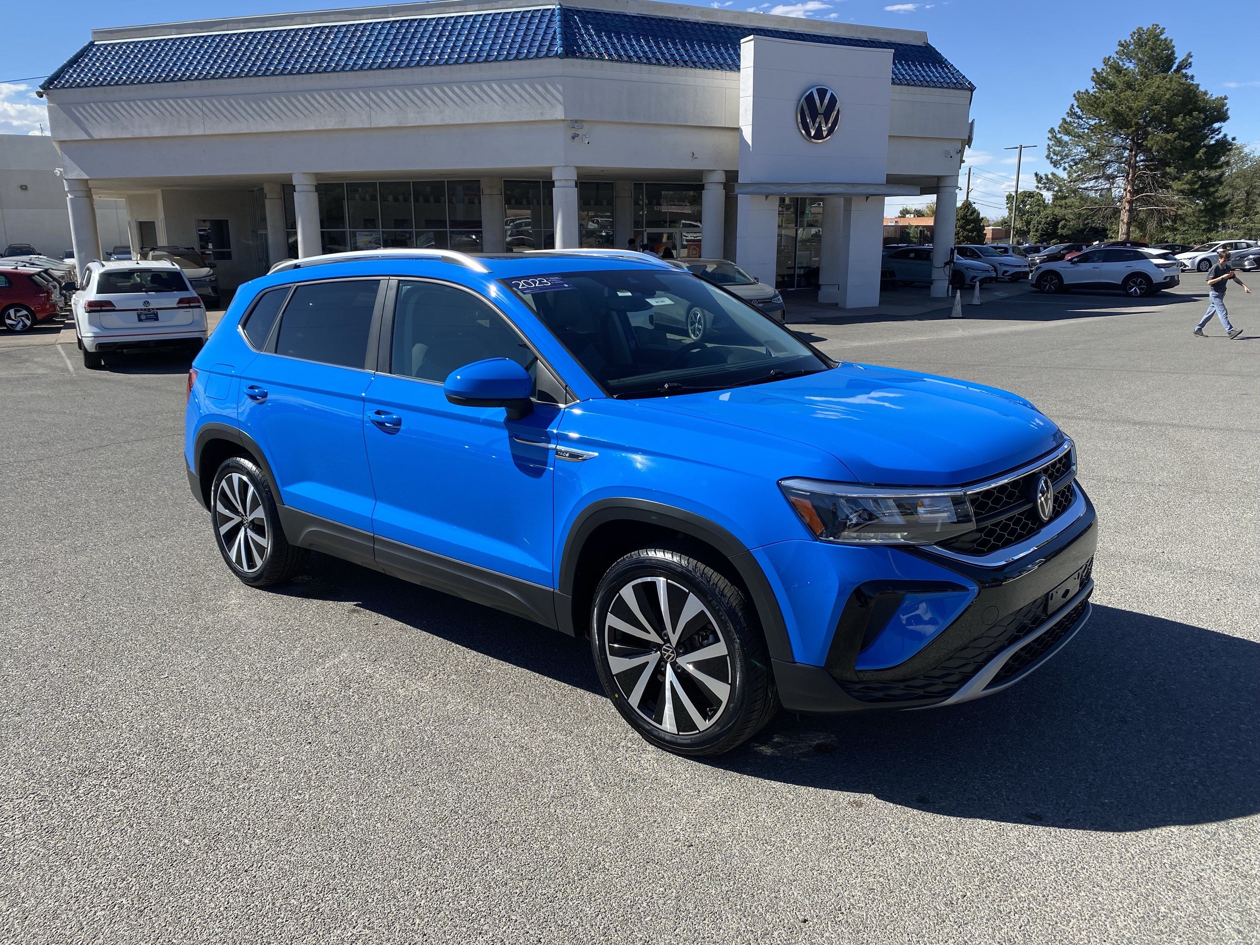 Certified 2023 Volkswagen Taos SE w/ Panoramic Sunroof Package FWD image 44