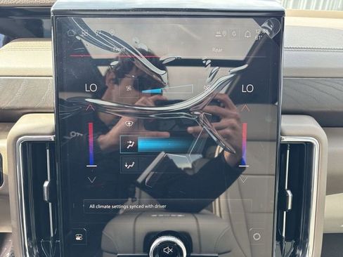 New 2026 GMC Yukon Denali image 19