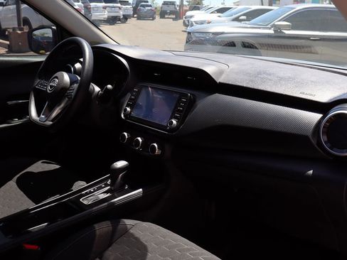 Used 2023 Nissan Kicks SV w/ Exterior Package image 35