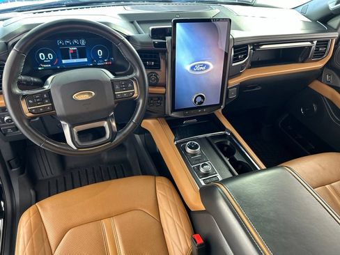 Used 2022 Ford Expedition Max Platinum AWD/4WD image 14