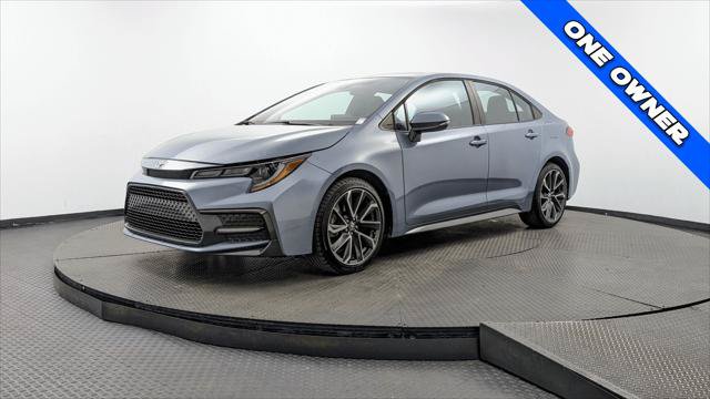 Used 2022 Toyota Corolla SE FWD image 2