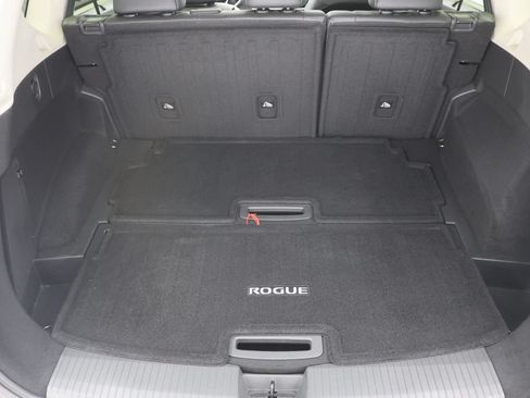 Used 2023 Nissan Rogue SL AWD/4WD image 28