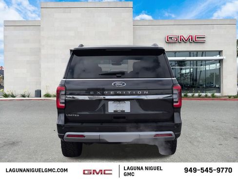 Used 2023 Ford Expedition Limited AWD/4WD image 4