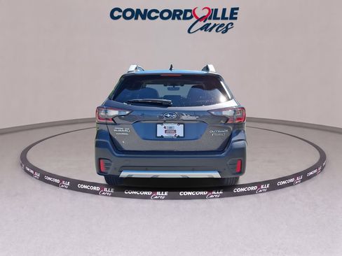 Used 2020 Subaru Outback Touring AWD/4WD image 5
