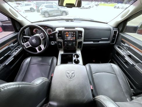 Used 2015 RAM 3500 Laramie w/ Convenience Group AWD/4WD image 15