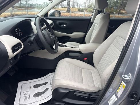 New 2026 Honda HR-V LX image 11