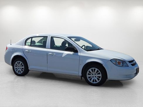 Used 2009 Chevrolet Cobalt LS image 4