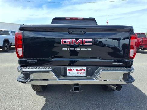 New 2026 GMC Sierra 2500 SLE AWD/4WD image 6