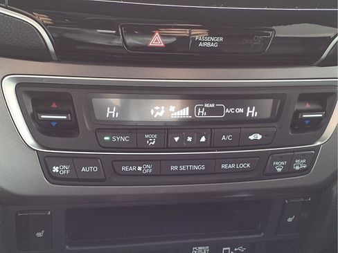Certified 2021 Honda Pilot Special Edition image 22