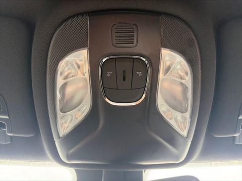 Used 2025 Jeep Compass Limited AWD/4WD image 56