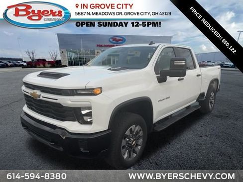 Used 2024 Chevrolet Silverado 2500 Custom w/ Custom Value Package image 1