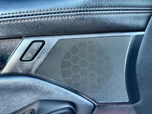 Used 2022 MAZDA MAZDA3 s image 29