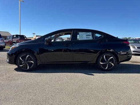 New 2025 Nissan Versa SR w/ Trunk Package image 2