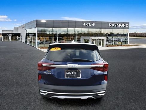 Used 2023 Kia Seltos S w/ Navigation Package AWD/4WD image 4