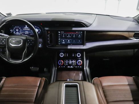 Used 2023 GMC Yukon Denali Ultimate image 33