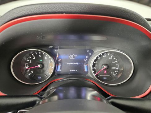 Used 2019 Jeep Compass Trailhawk w/ Cold Weather Group AWD/4WD image 22