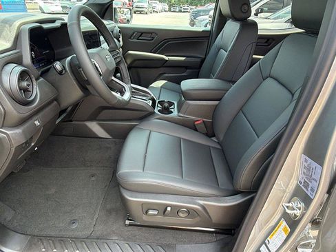 New 2026 Chevrolet Colorado Trail Boss AWD/4WD image 16