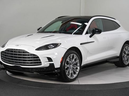 Used 2023 Aston Martin DBX 707 AWD/4WD image 6