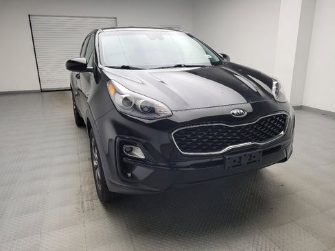 Used 2020 Kia Sportage LX AWD/4WD image 14